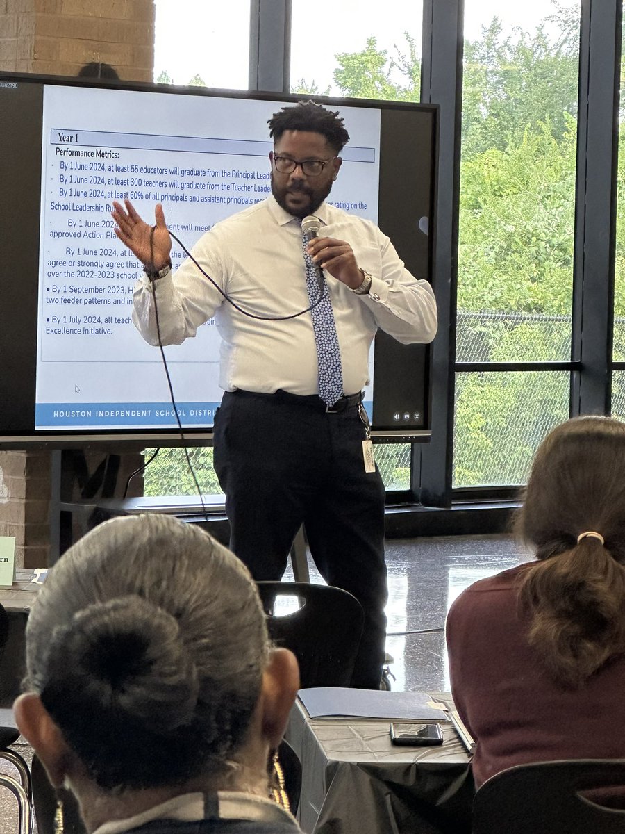 Division Superintendent, Orlando Riddick,  gives call to action for the North Division: Approach the work. Advance the learning. Be a risk-taker for students. #TrueNorth #AcademicAchievement