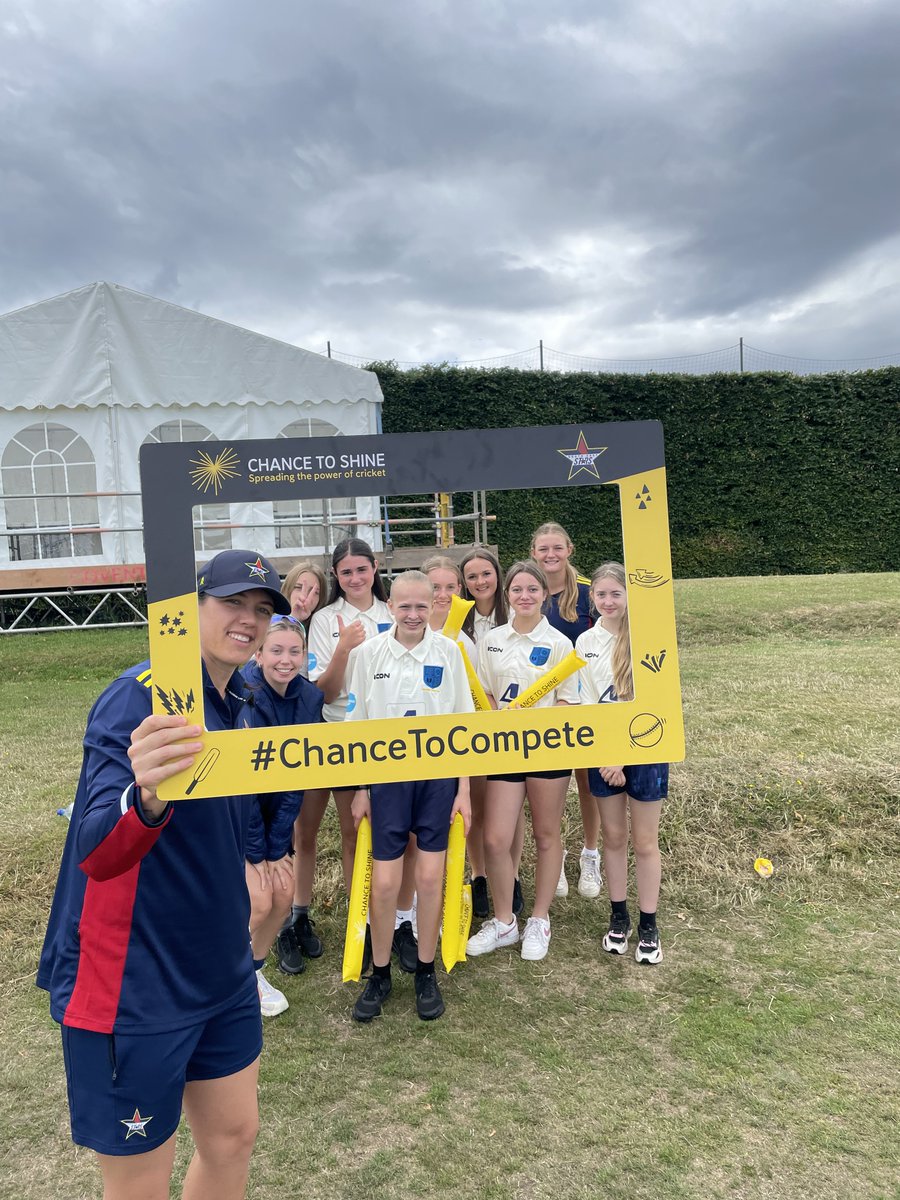 SEStarsCricket's tweet photo. Great to join in with @Chance2Shine regional finals day for the Chance to Compete competition.

State schools from @surreycricketfd and @KentCricketDev have been fighting it out to be crowned regional champions! https://t.co/4PnOneN5bo