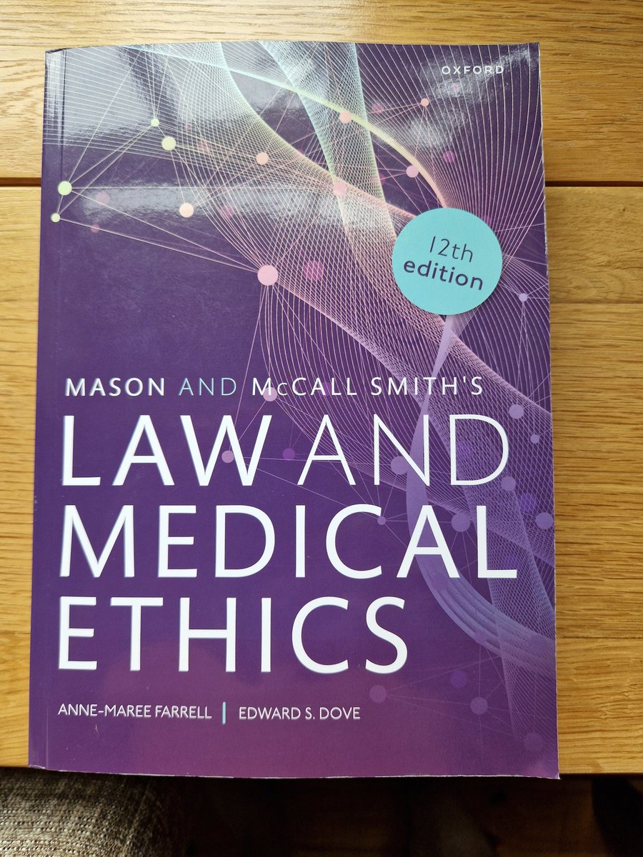 It's here! So delighted to see the 12th edition of Mason and McCall Smith's in print. Thank you to @OxUniPress, @amfarrell101, and my wonderful colleagues in @masonInstitute @UoELawSchool for their fab contributions and of course @GraemeLaurie for his ongoing cherished mentorship