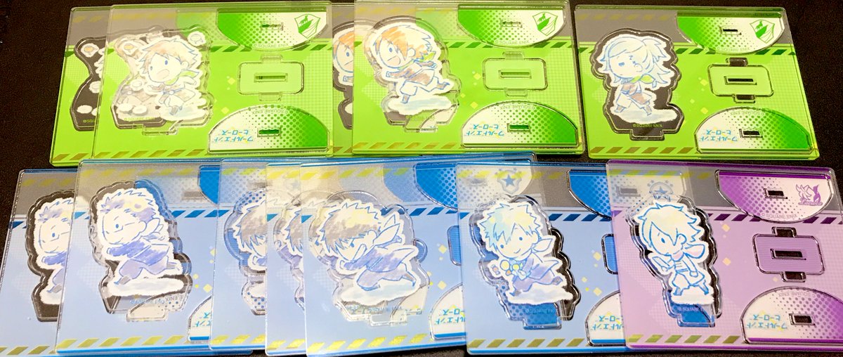 aoi1031's tweet photo. ワールドエンドヒーローズ ワヒロ カラ鉄 交換 譲渡

【求】
ゆらゆらアクスタ…寿史、柊
缶バッジA…���上
缶バッジB…矢後
チェキ…戸上、矢後、2年集合

【譲】…画像のもの(異種交換可)

交換見つかり次第譲渡/郵送のみ
���相談ですが独自ルール押し付け御遠慮ください。よろしくお願い致します！ https://t.co/KdGroaZYvO