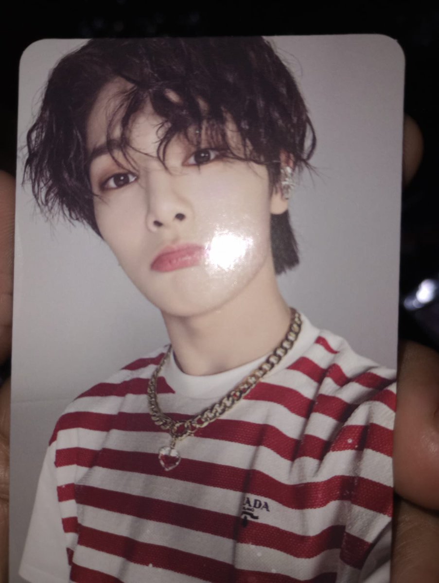 mindohannie's tweet photo. Venda/ vendo

📌 Pob Han ( Korea music)
📌 Case regular I.N Maxident 

🔴Os dois por R$ 75,00 com o frete incluso ...
 Ajudem por favor https://t.co/qcXGPz4poJ
