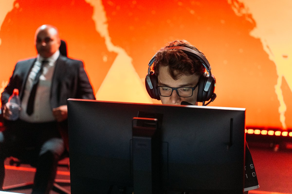 TSM's tweet photo. Day 1.
127 points.
2nd overall.

See you tomorrow for more #TSMWIN https://t.co/ImupZNbgwI