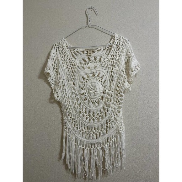edgewatergr8c's tweet photo. So good I had to share! Check out all the items I'm loving on @Poshmarkapp from @BRANDIESTATES #poshmark #fashion #style #shopmycloset #ardenb: https://t.co/bjGhh0PilN https://t.co/DnKuHstAOs
