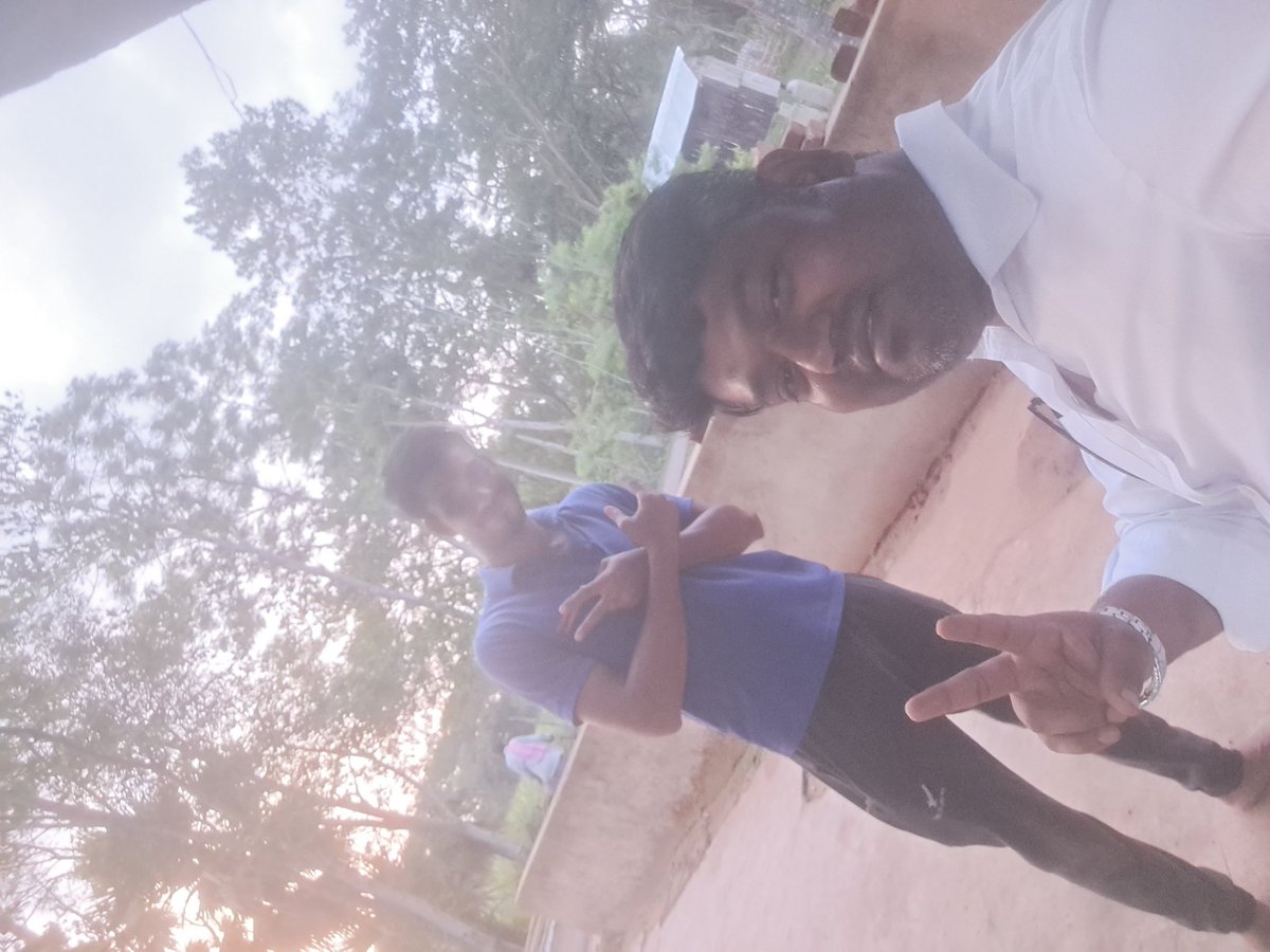 ceobalajisons's tweet image. #jajpur #odishabytes 
Jiska koi sath nhi dete, uske sath mahadev🙏 hote hai. Aur jiske sath mahadev hote hai, uska kavi koi bura Kar hi nhi sakta. @BjpOdisha01

Atra: tatra: Sarvatra:🚩
Har Har Mahadev 🚩