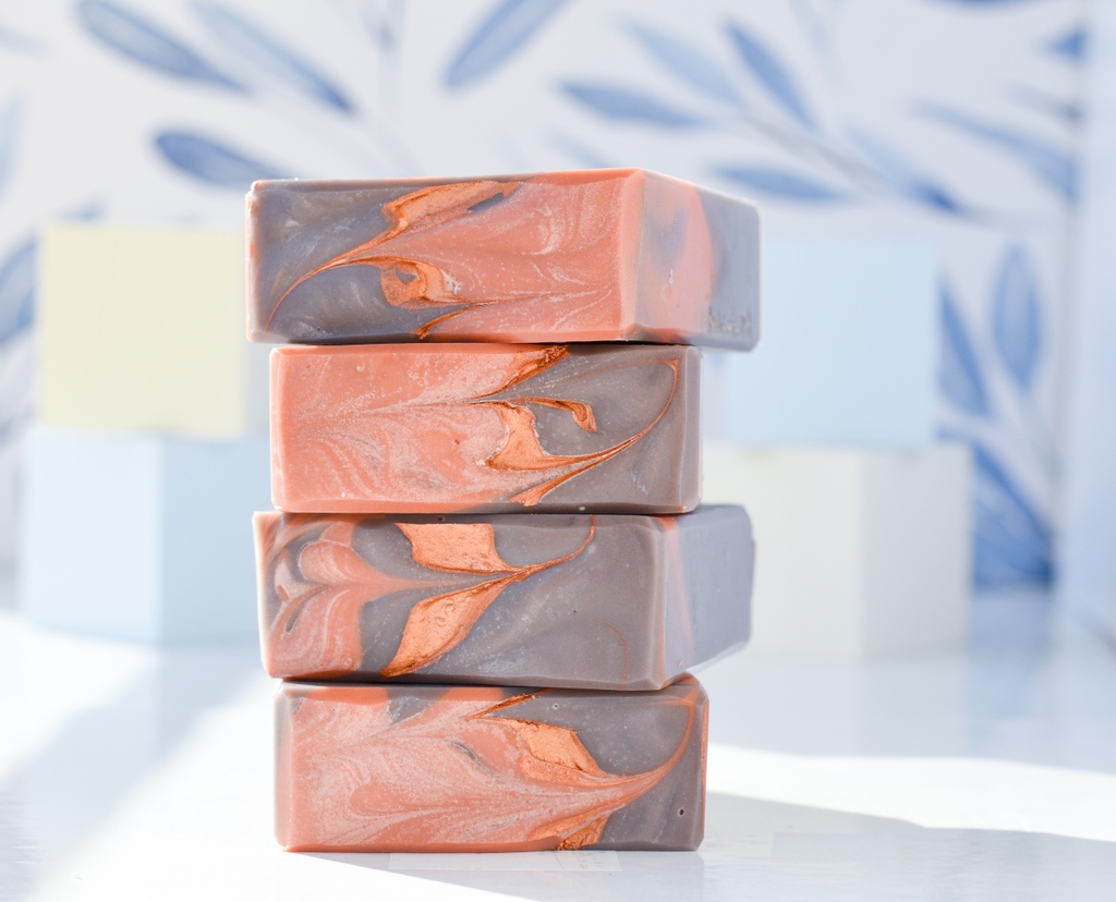 FairmountSoap's tweet photo. Let the intoxicating scent of tobacco smoke and the subtle hint of vanilla bring a touch of sophistication to your daily grooming routine with our Smoked Vanilla handcrafted soap.

To shop our new releases click the link in our bio.
⁠
 #shopupdate #soapbars https://t.co/Zwh1L62Gfr