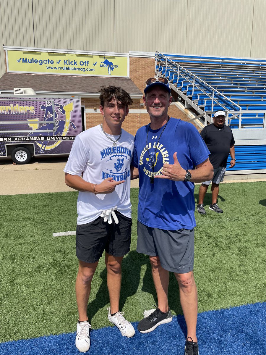BraydenLinto's tweet photo. Had a great time at SAU! Great coaches and atmosphere!
@CoachBradSmiley @CoachWillReed 
@coachrice_4 @Coachjscog https://t.co/uUxdGU02Hg