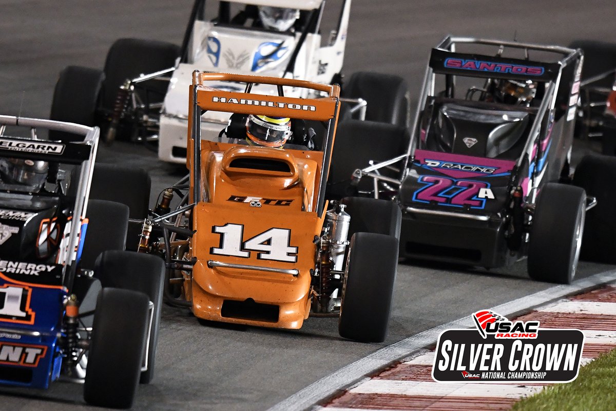 JohnBisciJr's tweet image. #TBT Local actress @NKapetanovich sang the national anthem for the 2022 @WWTRaceway @USACNation Silver Crown Series OUTFRONT 100. The Silver Crown cars will return to #WWTR Aug. 27 for the 2023 OUTFRONT 100 during @IndyCar @BommaritoAuto 500 Weekend. (@MichaelAllio photos) #Alton
