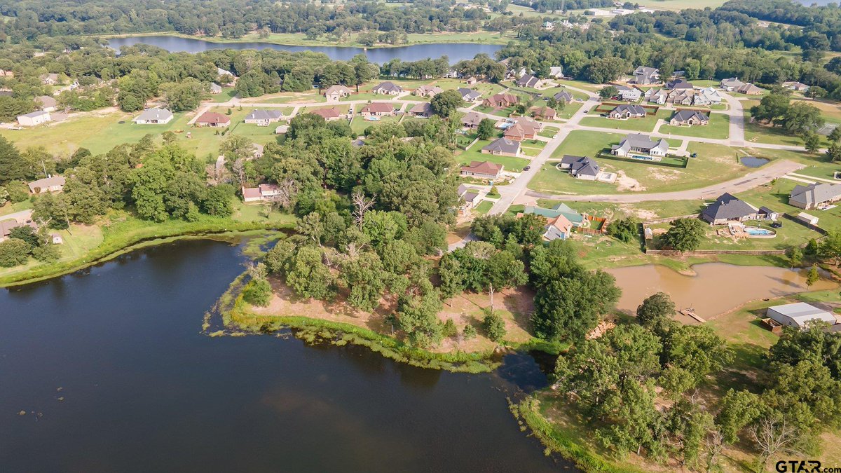 karlcrawfordkw's tweet image. Check out my #listing in #Lindale #TX  #realestate #realtor tour.corelistingmachine.com/home/YUZX42