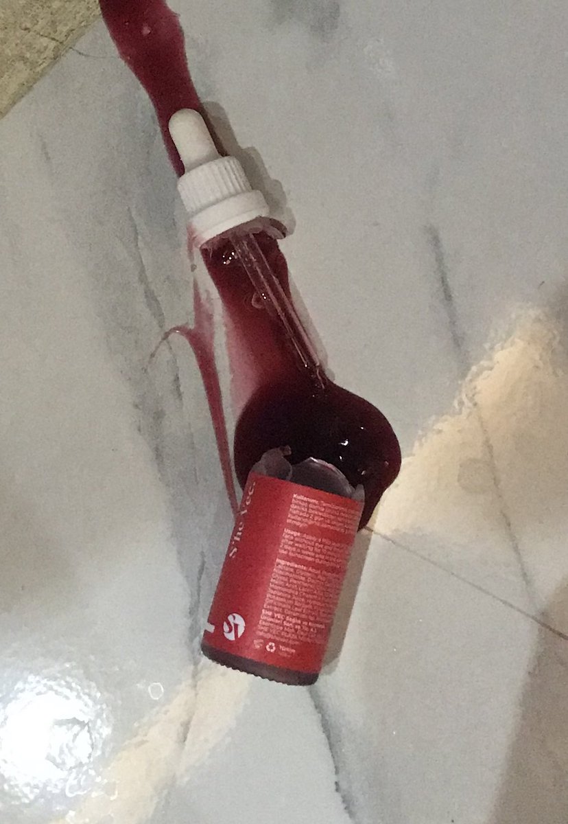 AHA GİTTİ 😢☹️😩 (bu serumlar bu espriyi yaşatabilmek için kendilerini aşağıya atmıyorlarsa ben de bişi bilmiyorum)