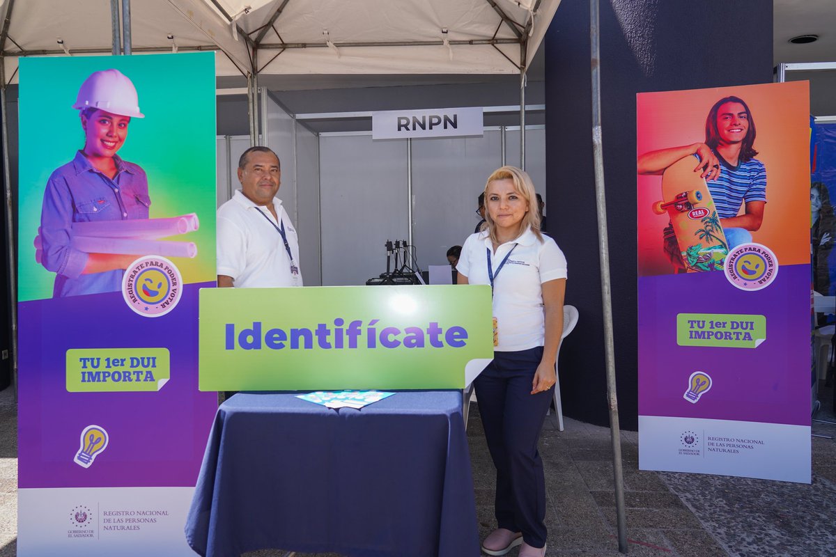 rnpn_sv's tweet photo. Este día, nos unimos a la EXPO IES 2023, impulsada por el @EducacionSV, donde estamos apoyando con el trámite de preenrolamiento a jóvenes que cumplen años entre el 8 de agosto de 2023 al 2 de marzo de 2024.
#PrimerDUI #Identifícate https://t.co/XLwepfB0Lb