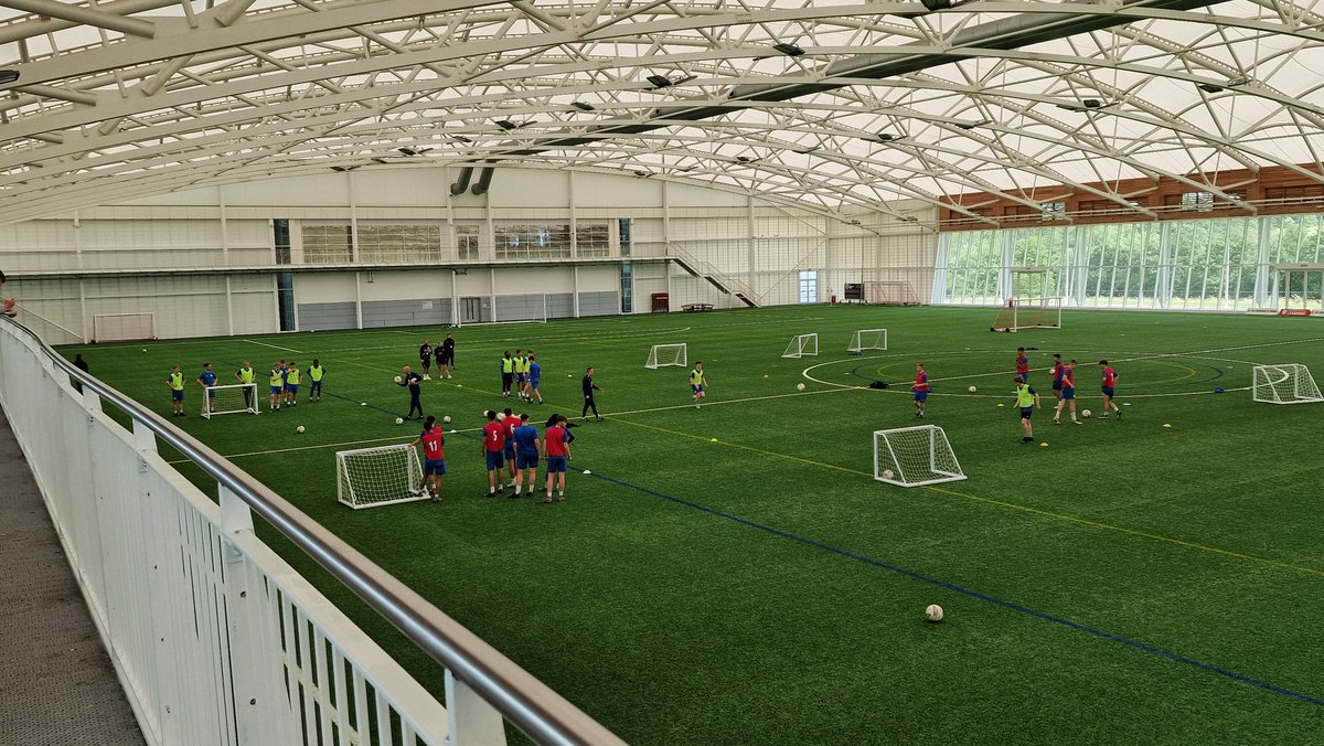 MalabiSagwati's tweet photo. Really enjoyed my Uefa A Licence observation day at SGP last week. #englanddna #coachdevelopment https://t.co/TBDzjowIMf