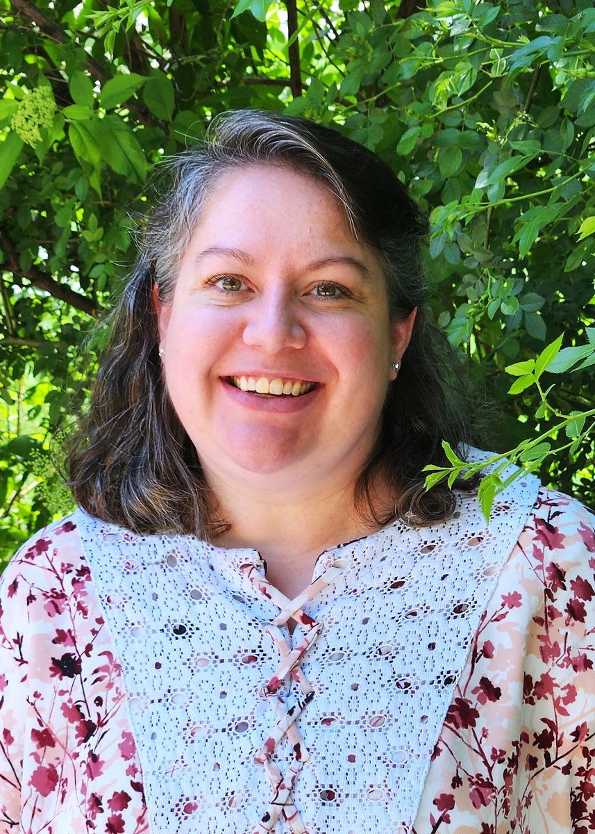 UtiliSync's tweet photo. Say hello to our team behind the senses  :sparkles: 

Hi, I'm Laura and I work with the Customer Success team here at #UtiliSync. I love rainstorms, the smell of citrus, and my favorite color is brick red. #RainStormLover #WorkLifeBalance 

Leave some love for Laura! https://t.co/l68XP8tmPM