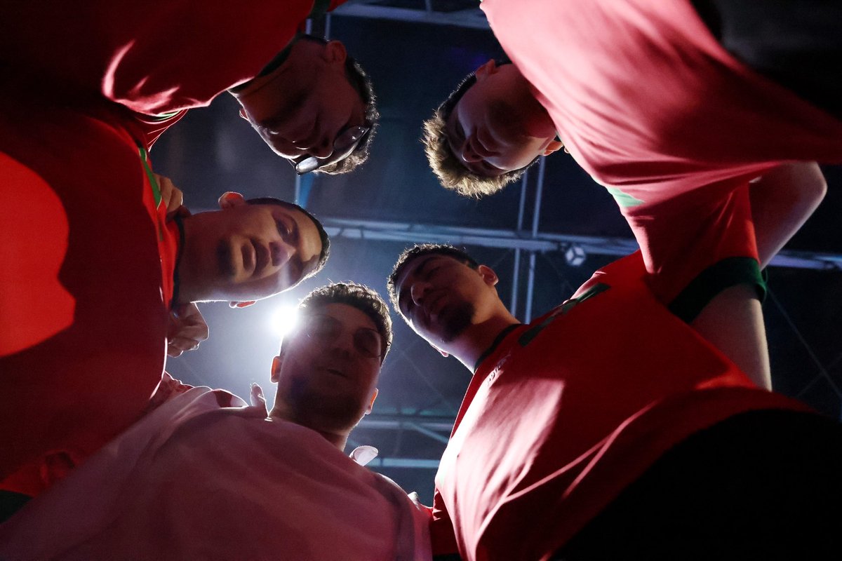 AymaneMKL's tweet image. Top 5-8 eNations 🇲🇦

Thanks to the whole moroccan community for the Incroyable support.

Thanks to @FRMJEOFFICIEL for all their work over the whole year

Thanks to the coaches @BassySaad @_MrDoorey 

Thanks to my 3 brothers @MarwanMC9 @Adam_hatake01 @xcharifx 

Dima Maghreb 🇲🇦❤️