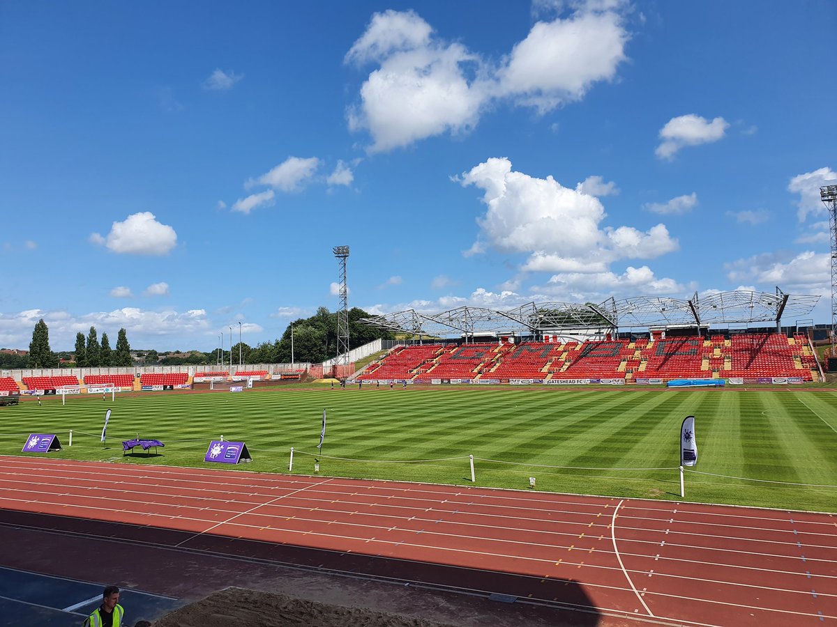 sportperform_ka's tweet image. So proud of our Athletics team today! Incredible team spirit and some impressive records broken 👏 #TeamKearsley @KearsleyAcademy