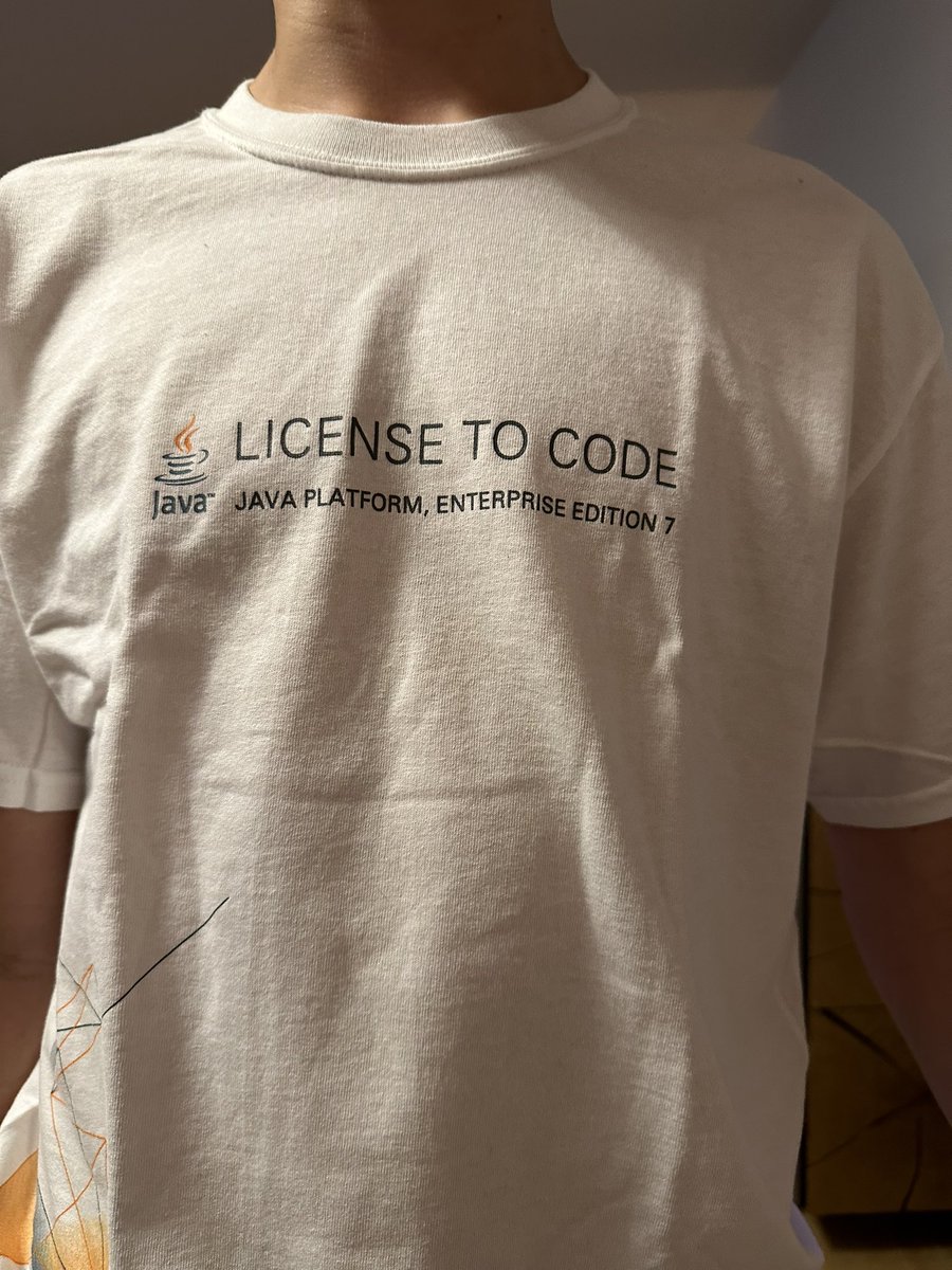 hansolo_'s tweet photo. oh boy time flies…seeing our son in a #JDK7 launch t-shirt reminds me on some good times… 😁 https://t.co/hEyYH1v5g3