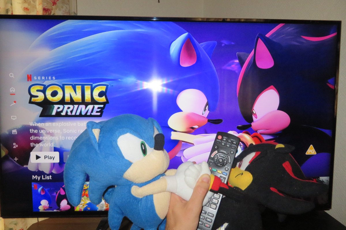 It's time for #SonicPrime Season 2! But first, I need to get the remote control back from Sonic and Shadow. Sonic Fans Unite! 💙📺
<a href="/netflix/">Netflix</a> @MAM_Imaginary_F <a href="/SEGA/">SEGA</a> <a href="/sonic_hedgehog/">Sonic the Hedgehog</a>
#SonicTheHedgehog #SONIC #GottaGoFast #SonicPrimeseason2 #Netflix #netflixandchill