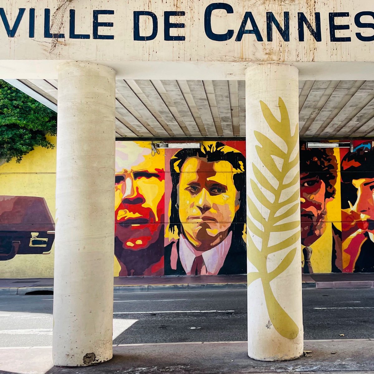 HotelAlexandre3's tweet photo. Fiction. 

#notfiction #real #cotedazurfrance #cannes2023 #villedeCannes #pulpfiction #pulpreality https://t.co/utDUTl9b9d