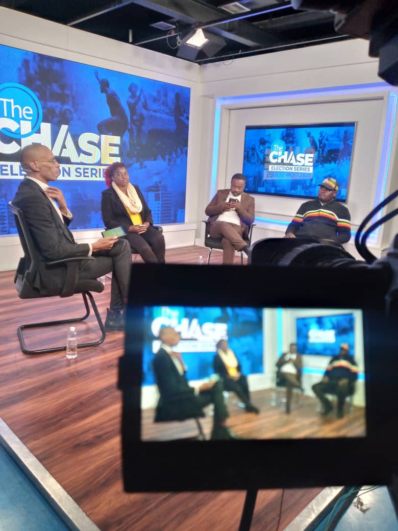 ZTNPrime's tweet photo. Get ready for the big show #TheChase 

Who will lead the pack?

  Join the conversation with #TheChase host #AndyHodges and his guests  Tafadzwa Mugwadi(ZANU PF), Jacqueline Sande(KASUKUWERE SPOKESPERSON) and Jacob Mafume (CCC)  

🕘21:00 PM

#GetThePicture #ZTNPrime #Zimbabwe https://t.co/dSFbRH5veb