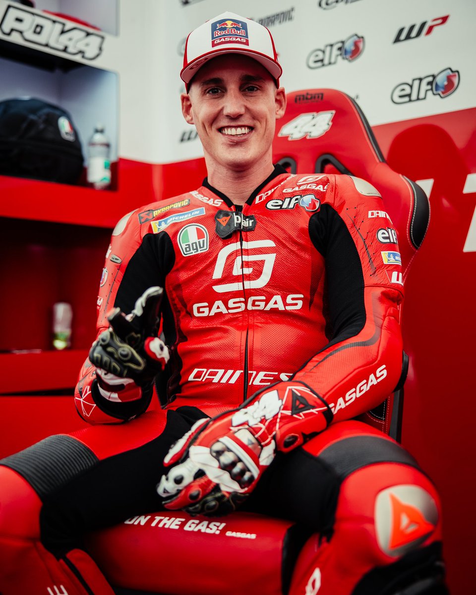 Tech3Racing's tweet image. Day 1 at @fosgoodwood 🚀
What an AMAZING event 😍

@polespargaro enjoyed a lot his return on his GASGAS RC16 today! 🥰 

#GASGASFactoryRacingTech3 #GetOnTheGas #FOS #Pol44 #MotoGP