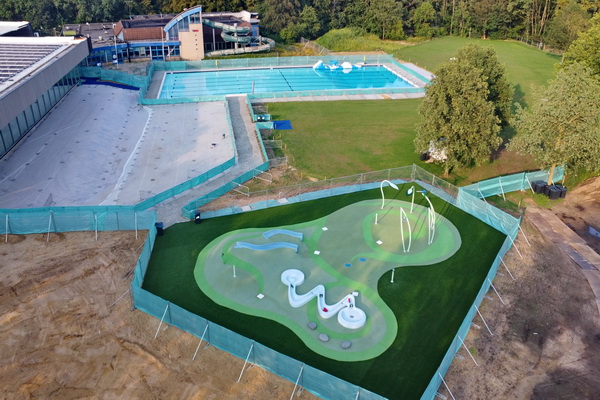 Zwembad de Koerbelt met het vernieuwde buitenbad en spraypark
#zwembad
#dekoerbelt
#rijssen
#zwembadrijssen