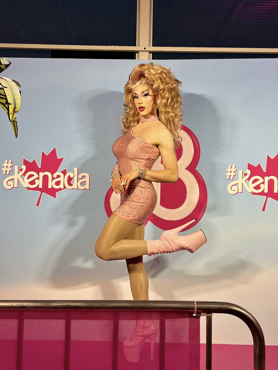 theparismatik's tweet photo. @WarnerBrosCA @CineplexMovies Toronto!! #kenada https://t.co/i9iIUBDmZw