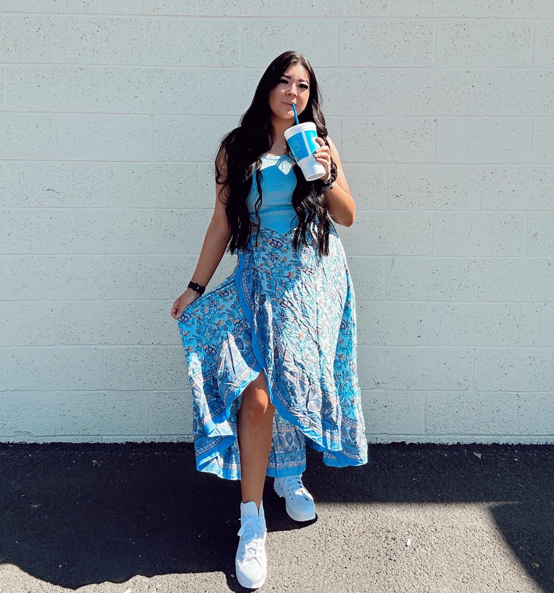 CircleKStores's tweet photo. That awkward moment when you and your Polar Pop are wearing the same outfit. Oh, well! 

Share your photos and videos for your chance to be featured here and in our #TwitterThursday: https://t.co/aSf1Tam1fH 

#AmericasThirstStop #PerfectPair #PolarPop https://t.co/B8gFKLQZ3f