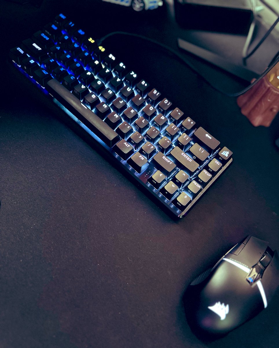 ZeroLoveGiivn's tweet photo. I was on the hush hush about this for 2 weeks now and I’m telling you guys, this was an absolute W from @CORSAIR 

Thank you guys for sending me this! 
Make sure you guys check out the beautiful K65 Pro Mini Keyboard and the all new Nightsabre mouse! 

https://t.co/BpWBxyYSN0 https://t.co/ugMPoMb9jH