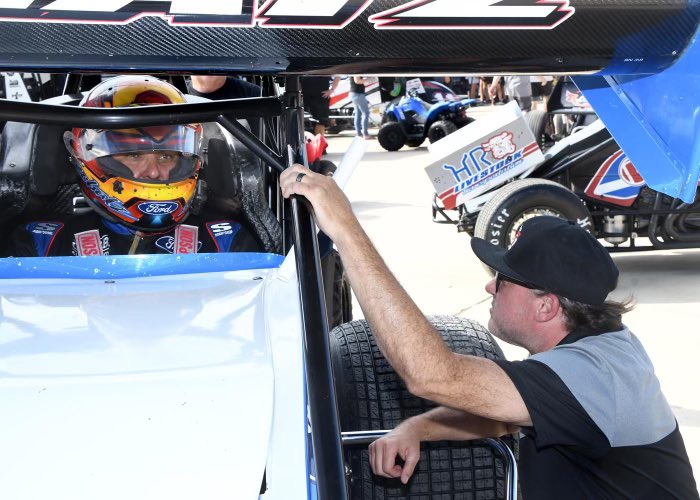 TonyStewart's tweet photo. It’s Race Day for the #EldoraMillion. Can’t wait to make history with drivers racing for a million bucks. Thank you to everyone at @EldoraSpeedway for all your hard work. If you can’t be there, watch on @FloRacing at 6pm ET!

https://t.co/fL8Zsj52O1 https://t.co/95js7O9AJr