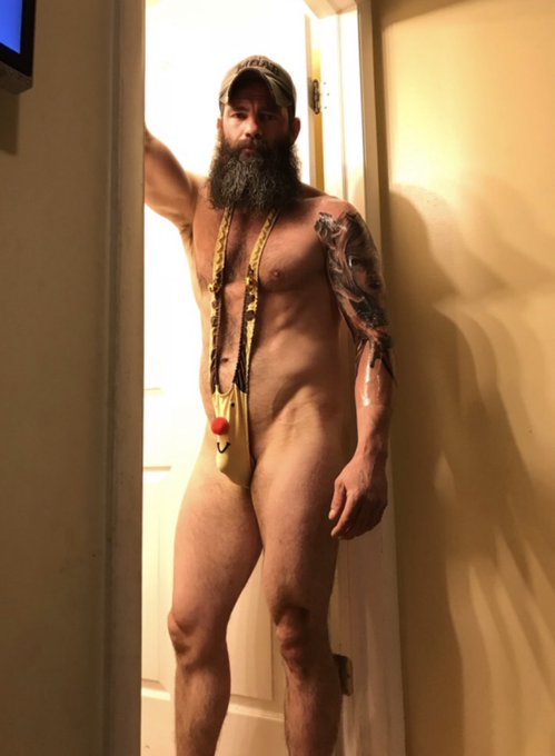 C’mon. I’m not always serious ? https://t.co/hRSgRE9ZcI