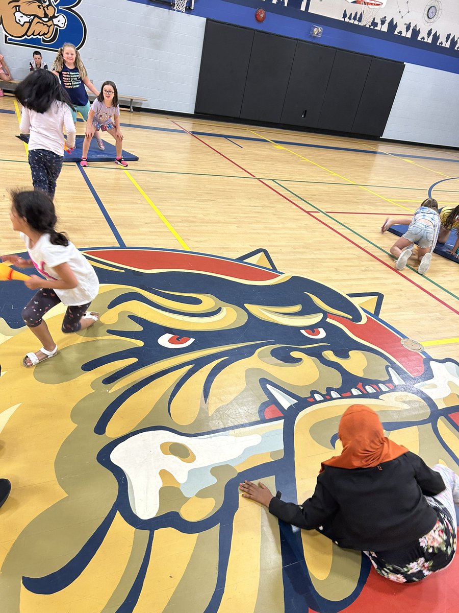 Ms.Poulin tweet media