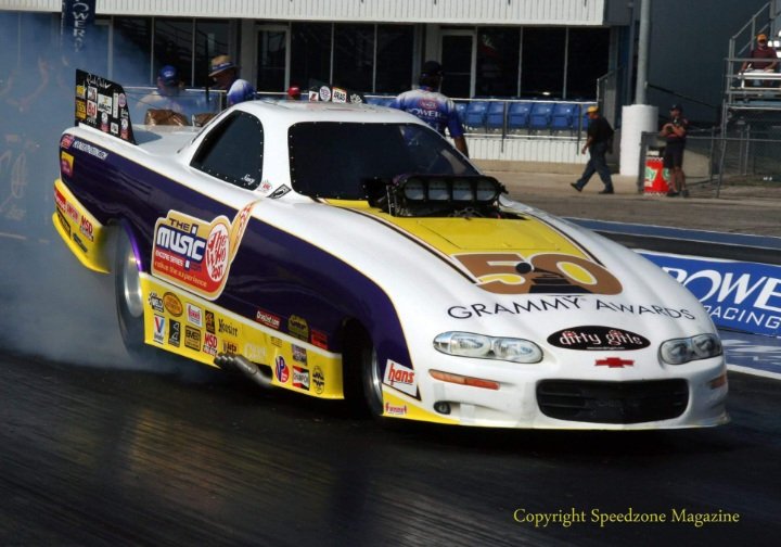 NancyMatter1's tweet photo. Throwback Thursday: Ennis #FallNats 2007. I was on the NARAS Board of Engineering, and we put the upcoming 50th Anniversary Grammy Award Celebration on The Hood of the Car.
I was also working with The Who at the time.
#Grammys
#Planyourwork #WorkyourPlan
#NitroMatters https://t.co/XqCcsoPhla