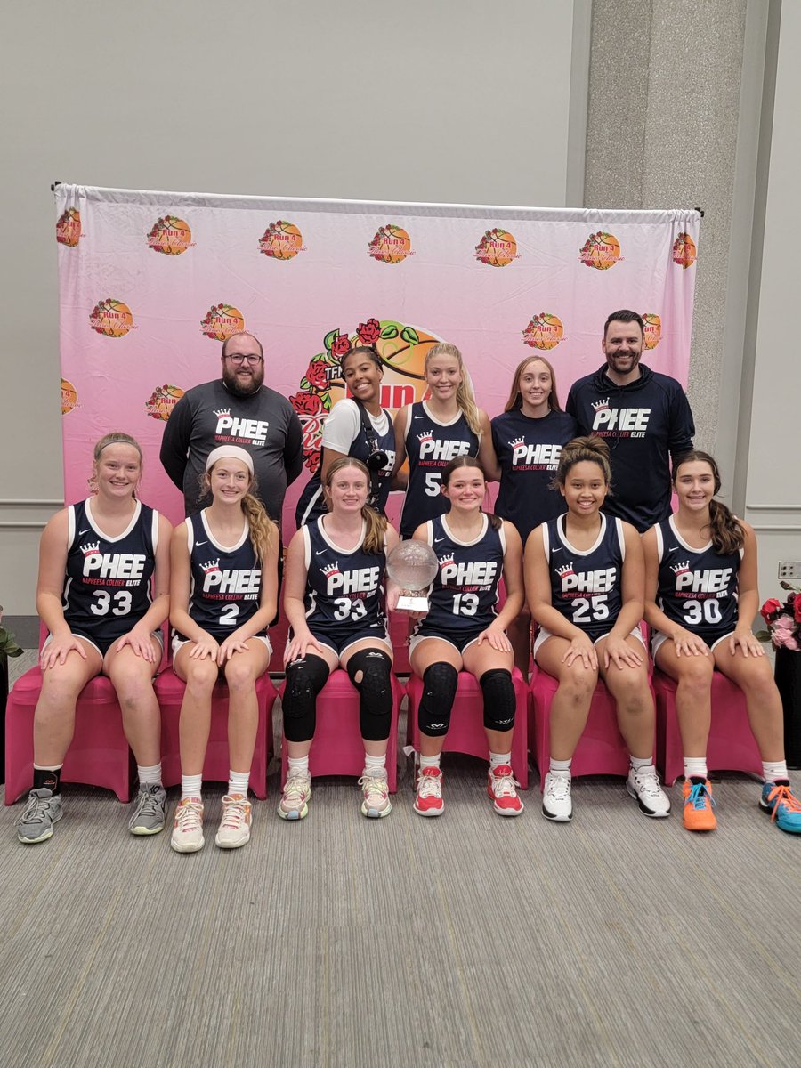 Gold Platinum Division Champs at the Run for Roses tournament!!! <a href="/PheeElite/">Napheesa Collier Elite</a> <a href="/Coach_Brent24/">Coach Humi</a> <a href="/Coach_Adams92/">Anthony Adams</a>