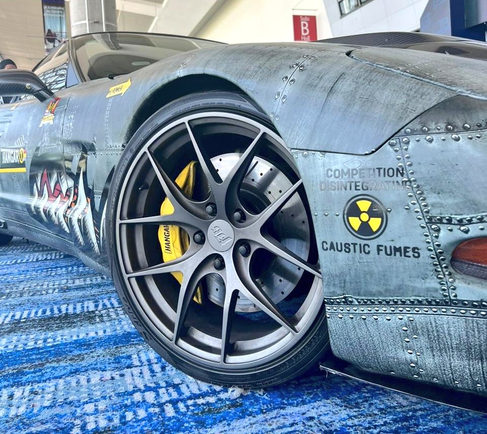 _Hangar1's tweet photo. Estás en @PAACEAMMexico en el @CentroCitibnmx ?? No olvides visitar el #CorvetteF15 #beastmode #hangar1 https://t.co/duES3ifnZl