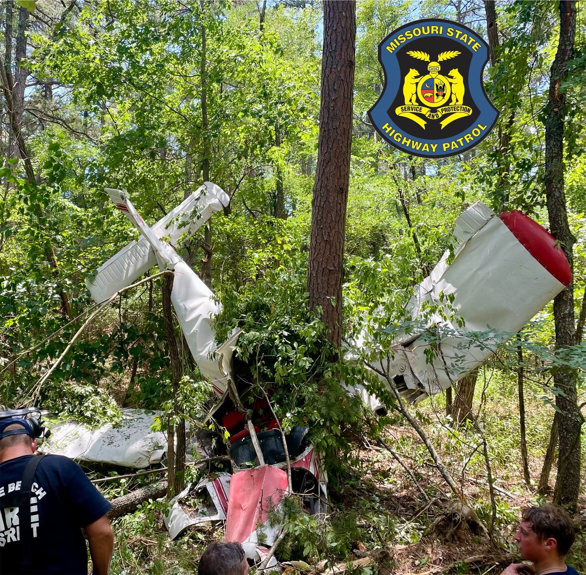 MSHPTrooperF's tweet photo. The plane had three occupants, all sustaining serious injuries.

The FAA has been notified and will be conducting the crash investigation. The Osage Beach Police Department will handle the crash scene and should be contacted for all media inquiries. https://t.co/1xb45joAk0