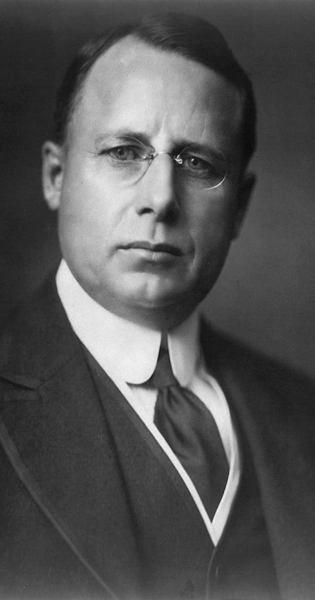 AlmostPOTUSpod's tweet photo. #RIP to #AlmostPresident James Cox, who died on this day in 1957. Cox was a Democratic candidate in an era of Republican dominance. Cox lost in a landslide to Warren G. Harding in 1920. Cox also founded a chain of newspapers called Cox enterprises which still exists today. https://t.co/6245p2Yrmg