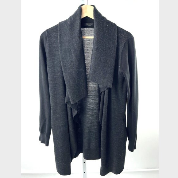 MsGandMe1's tweet photo. So good I had to share! Check out all the items I'm loving on @Poshmarkapp from @Ms_Defiant #poshmark #fashion #style #shopmycloset #allsaints: https://t.co/d7sZuhbVtI https://t.co/xnRvlkk9ho