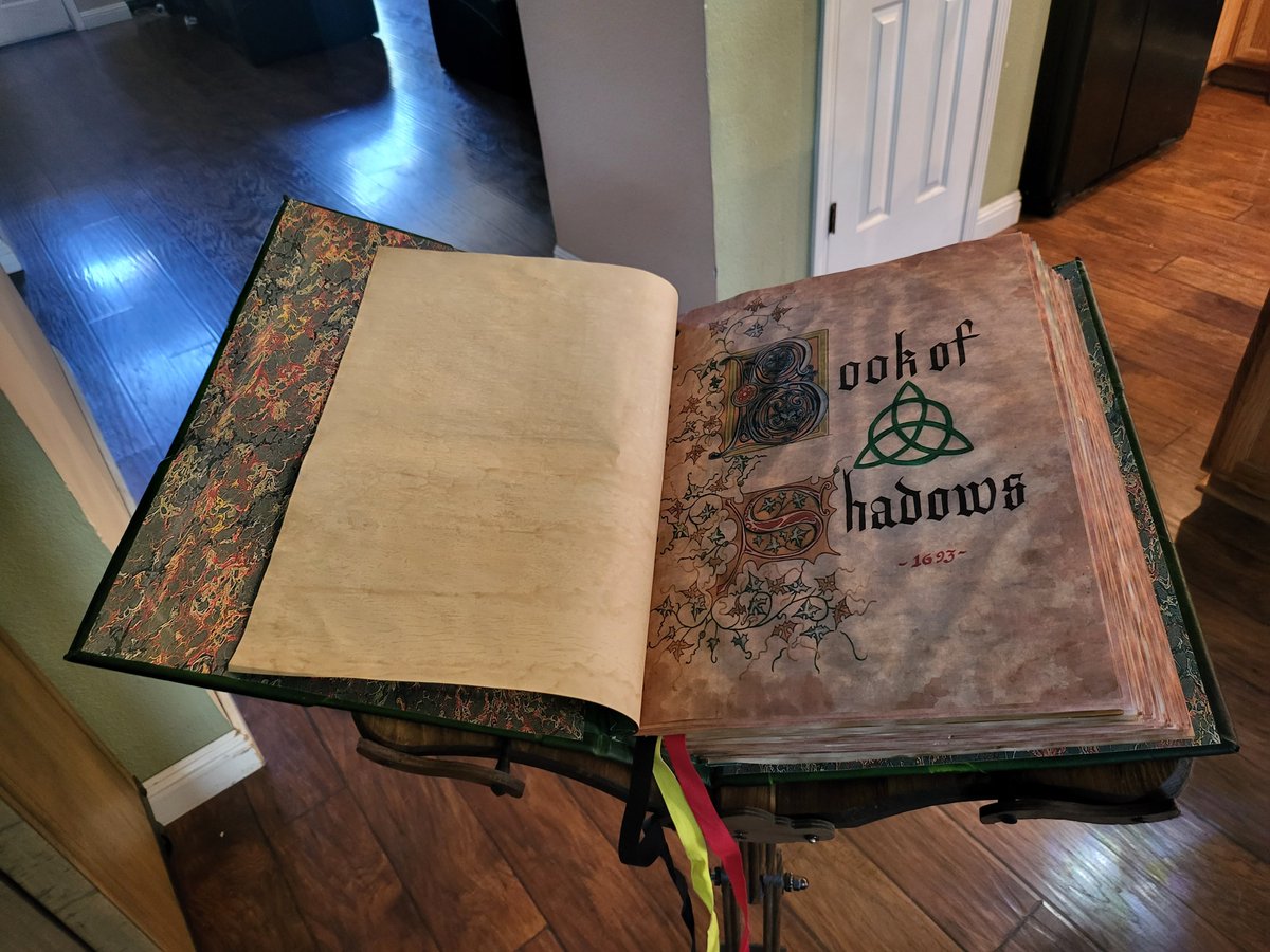 IDEASOFICE_FIRE's tweet photo. Well my childhood dream is now fulfilled. I have the book I have desired for the last 25 years. THE BOOK OF SHADOWS from Charmed! I will no longer be associating with mortals. I'm a witch yall @H_Combs https://t.co/IyuqQcvaKs