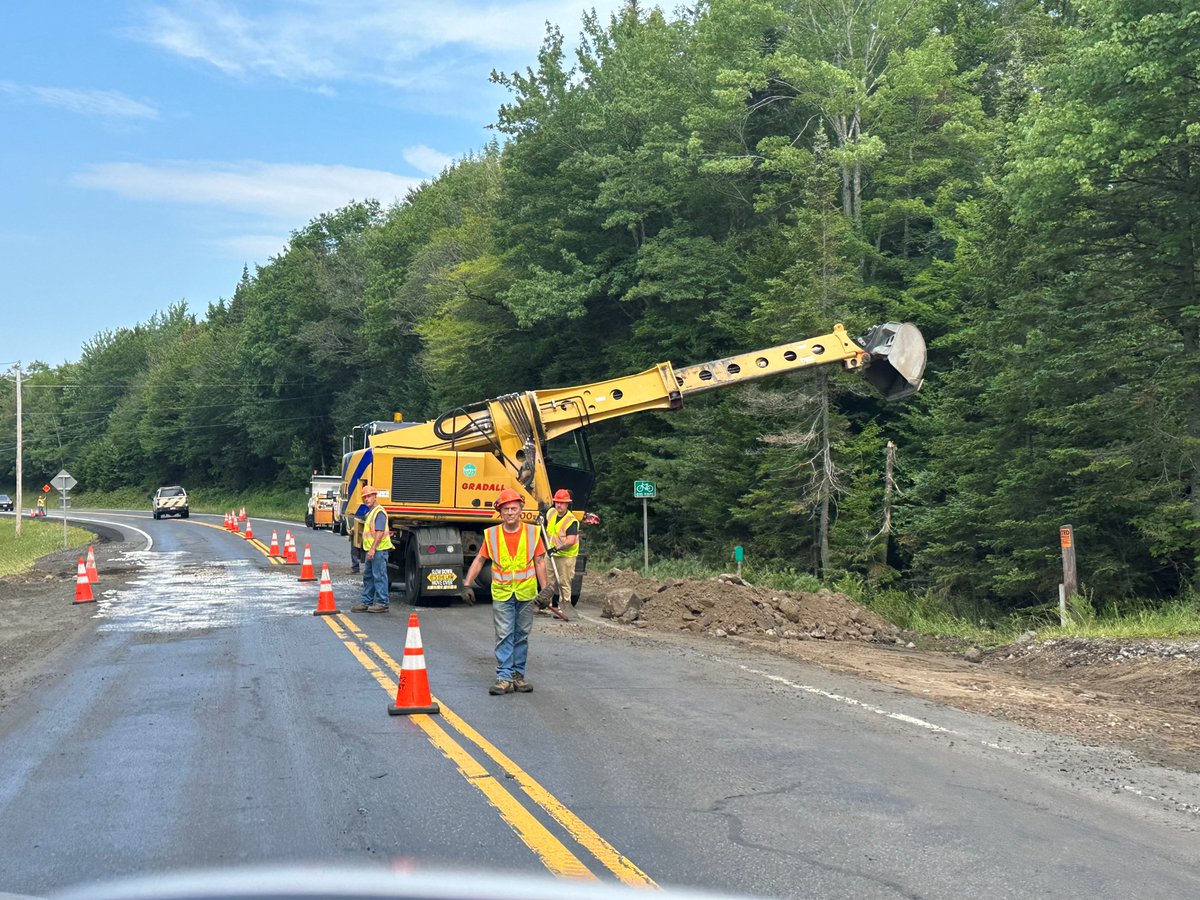 NYSDOT's tweet photo. This crew completing storm cleanup operations is hard at work in Hamilton County today and others just like them throughout NYS. We’re grateful for all their dedication and skill in restoring the impacted roads and bridges. #DriveSafe @NYSDOTUtica https://t.co/1kwIQY68mJ
