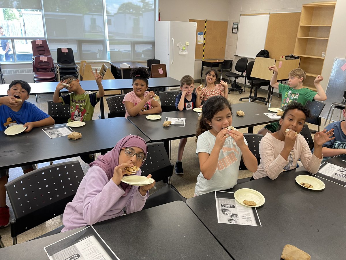 George Al-Khouri (@mr_alkhouri8) on Twitter photo Thank you Chef Lisa for teaching our #CampDiscovery friends a useful life skill! 👩🍳👨🍳They loved learning how to bake🍪, make parfaits, and how to use kitchen utensils. 😁 <a href="/MsLaforet/">Ms. Laforet</a> <a href="/Vanessa_Dakin28/">Vanessa Dakin Marín</a> #GECDSBSLP2023 <a href="/gecdsbpro/">GECDSB PR</a> <a href="/ClaraHowitt/">Dr. Clara Howitt</a> <a href="/cmills_gecdsb/">Chris Mills</a> <a href="/StClairCollege/">St. Clair College</a> Thank you Chef Lisa for teaching our #CampDiscovery friends a useful life skill! 👩🍳👨🍳They loved learning how to bake🍪, make parfaits, and how to use kitchen utensils. 😁 <a href="/MsLaforet/">Ms. Laforet</a> <a href="/Vanessa_Dakin28/">Vanessa Dakin Marín</a> #GECDSBSLP2023 <a href="/gecdsbpro/">GECDSB PR</a> <a href="/ClaraHowitt/">Dr. Clara Howitt</a> <a href="/cmills_gecdsb/">Chris Mills</a> <a href="/StClairCollege/">St. Clair College</a>