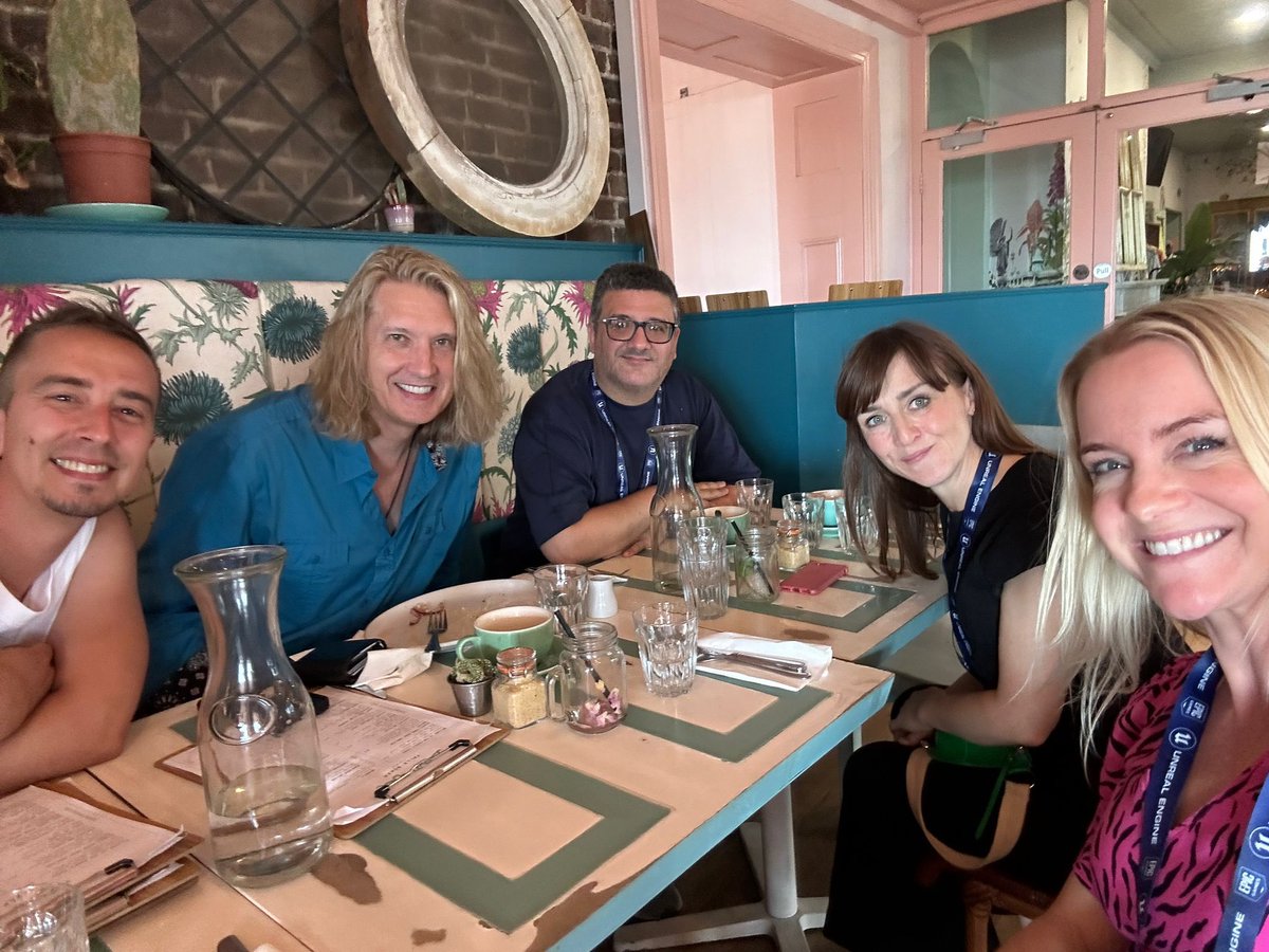 bronweneprice's tweet photo. Well @developconf you were not a disappointment. What a whirlwind of fab people, food and gaming world revelations! Loved every minute of its Brighton-y goodness #videogames #voiceactor #gamingdevs https://t.co/U780UEHPBn