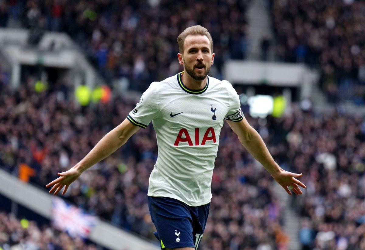 iMiaSanMia's tweet photo. - @FabrizioRomano confirms BILD's news - There was a 'very important' contact today between Tottenham and Bayern for Harry Kane. https://t.co/Yck5CZzl6o
