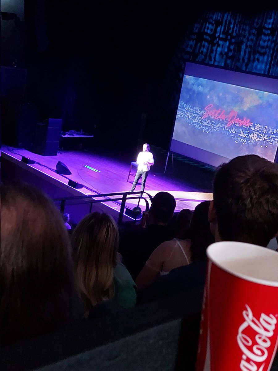 DaveRHubbard's tweet photo. Devastated that you had to leave as soon as you came off stage @jackwhitehall, but seeing you perform was amazing!. Even though we didn't get to meet you and shake your hand, it was still a wonderful evening! https://t.co/pTe7O6PhYP