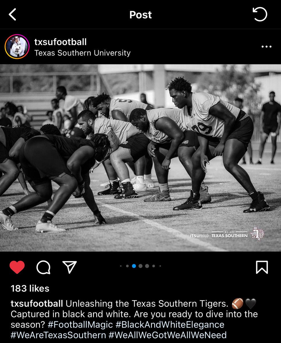 CoachJJones2's tweet photo. Excited to see our kids doing great things after HS. Former Alief Taylor Lions at the next level. 2022 Defensive Lineman @ethancox_9 and 2023 Offensive Lineman @Ebukaok9for competing against each other @TSUFootball https://t.co/HhHhSo1UsN