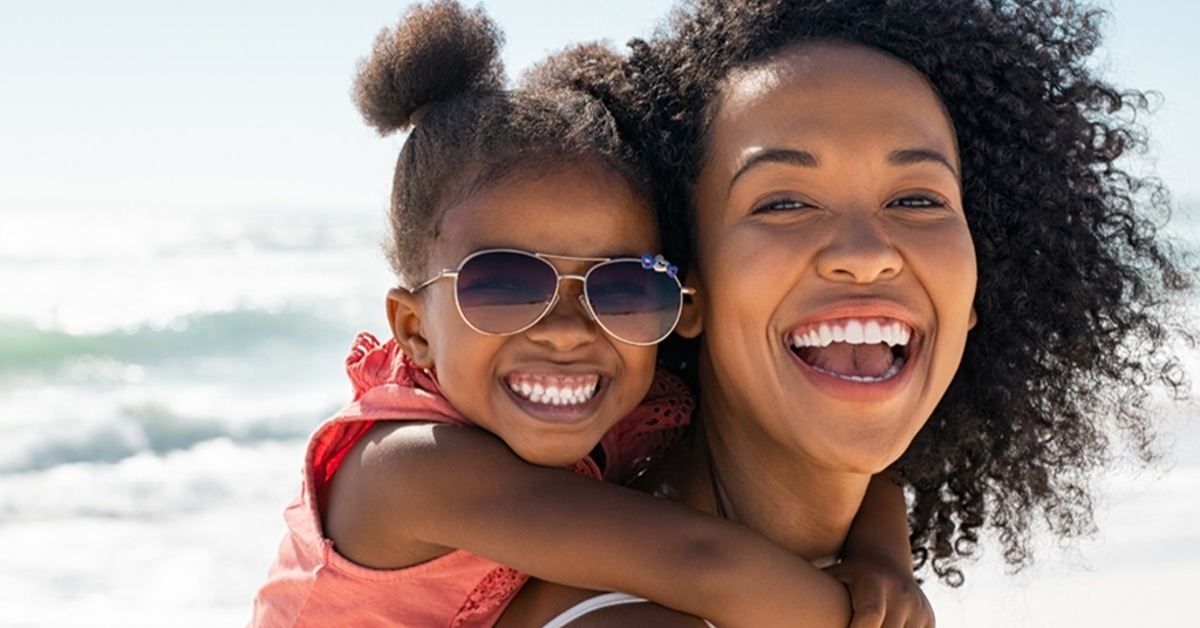 AmerDentalAssn's tweet photo. Summer adventures shouldn't mean neglecting your dental care. Here are 3 easy ways to keep your teeth in top shape while enjoying the summer months ☀️ https://t.co/TW4tJoItYC https://t.co/2qSohP5j7t