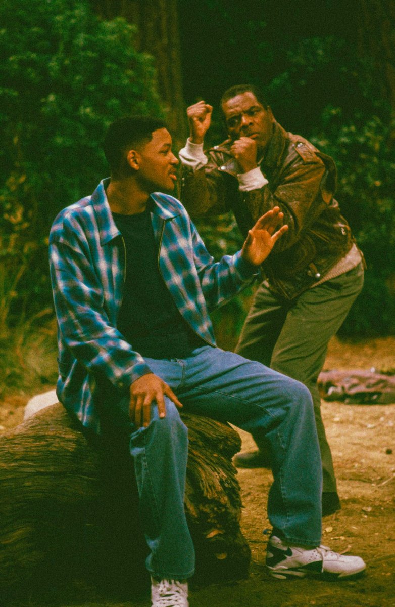 Will Smith & John Witherspoon on set of The Fresh Prince of Bel-Air (1994) 

#WillSmith #JohnWitherspoon #Throwback