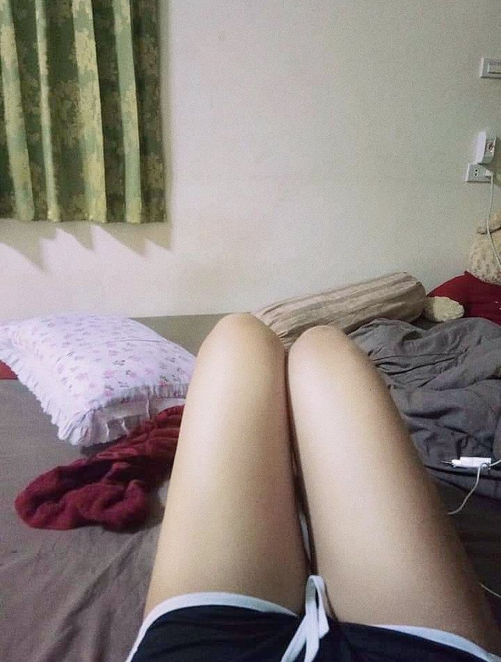 dn05399nd's tweet photo. นอนคนเดียวนี่เหงามากนะ
มาช่วยให้หนูหายเหงาหน่อยค่ะพี่☺️🤭😋

#รับงานรีวิว #รับงานโปรโมท
#รับงานแก้งคร้อ #ชัยภูมินัดเย็ด #เงี่ยนหี
#รับงานN https://t.co/CKElMSZBxo