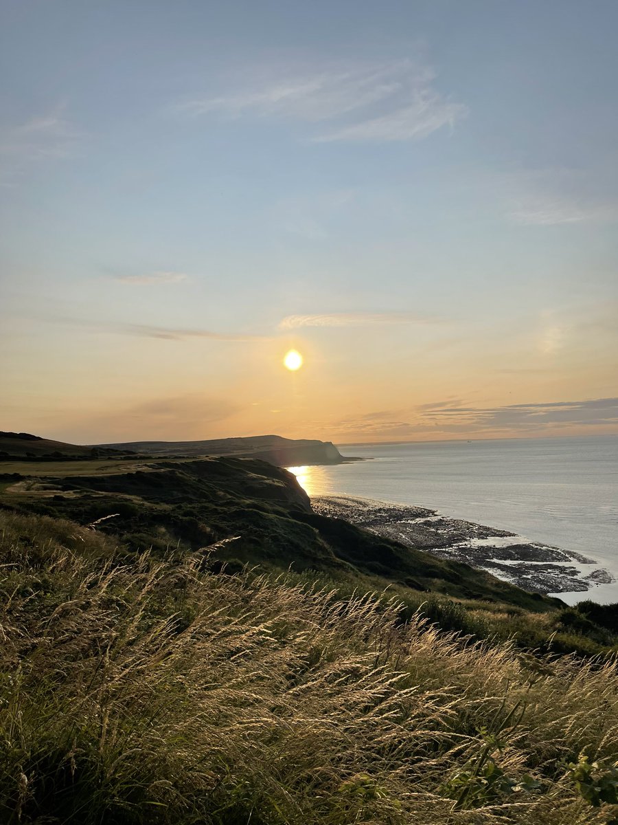 pauljonesking's tweet photo. Absolutely beautiful walk after a long shift @SouthTees the @nationaltrust #clevelandway is a perfect place to reset your #wellbeing #HowAmI https://t.co/HCIRjckdgo