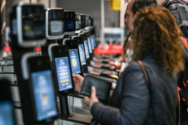 almostrealmx's tweet photo. Are Voice Authentication Security Systems Effective? Deepfake Attack Poses an ... #automation #innovation #today #store #work #nowplaying #technology #adversarialnetworks #tunein #news #100daysofcode #cdwsocial https://t.co/1bMMl5A6km https://t.co/AG1YalIJDT