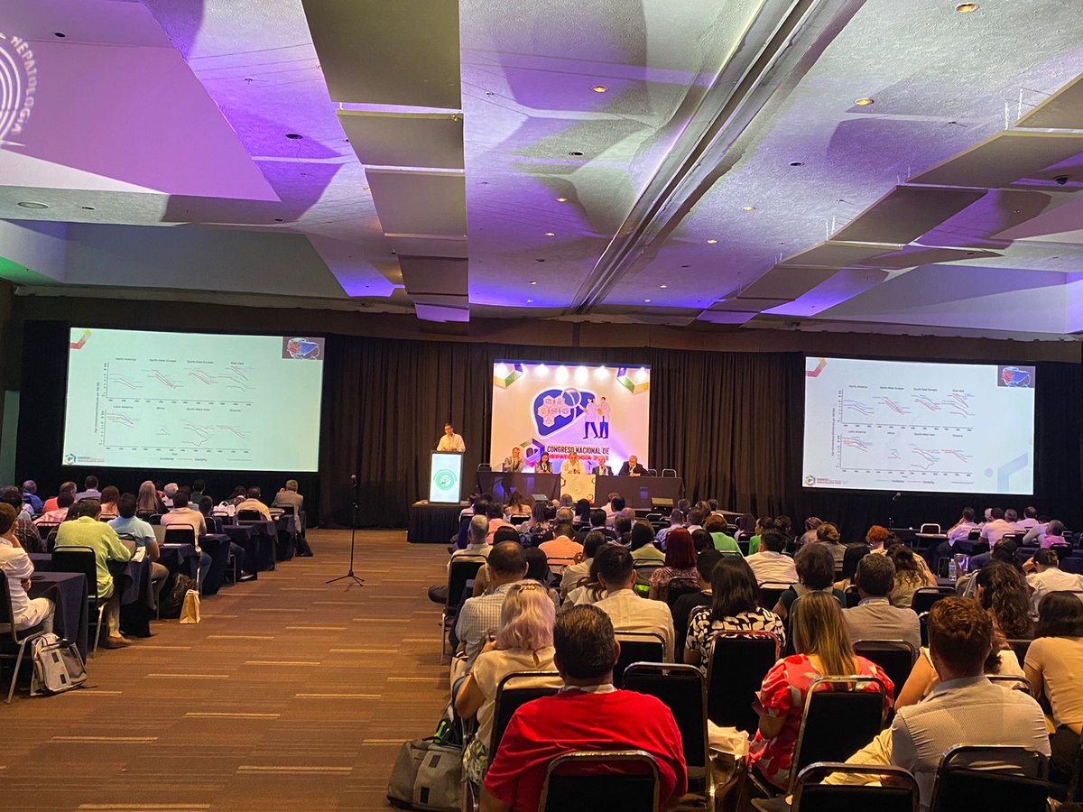 📝Presentamos la ponencia "Epidemiología de carcinoma hepatocelular en México" por el Dr. José Maria Remes Troche.

🌐 🔰 Sigue el programa dentro de nuestra página web: hepatologia.org.mx/congreso

#AMH #Epidemiología #WTCVeracruz #AprendizajeContinuo #Hepatología #ReencuentroAMH