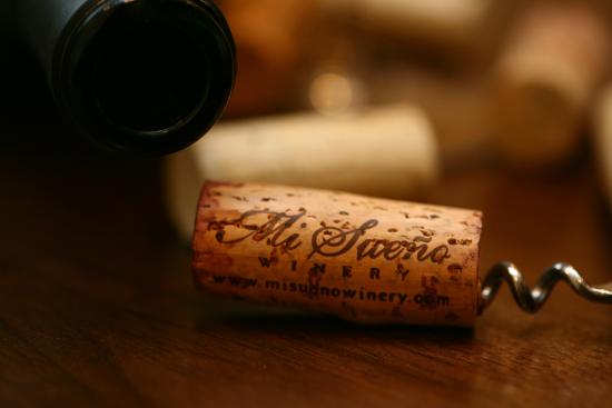 Did you know that Mi Sueño Los Carneros Chardonnay and Russian River Pinot Noir have been served at the White House during Presidential dinners? Enjoy these fantastic wines with our limited-time-only Presidential Tasting Flight.

Book today! 

ow.ly/nHXJ50PaXcT